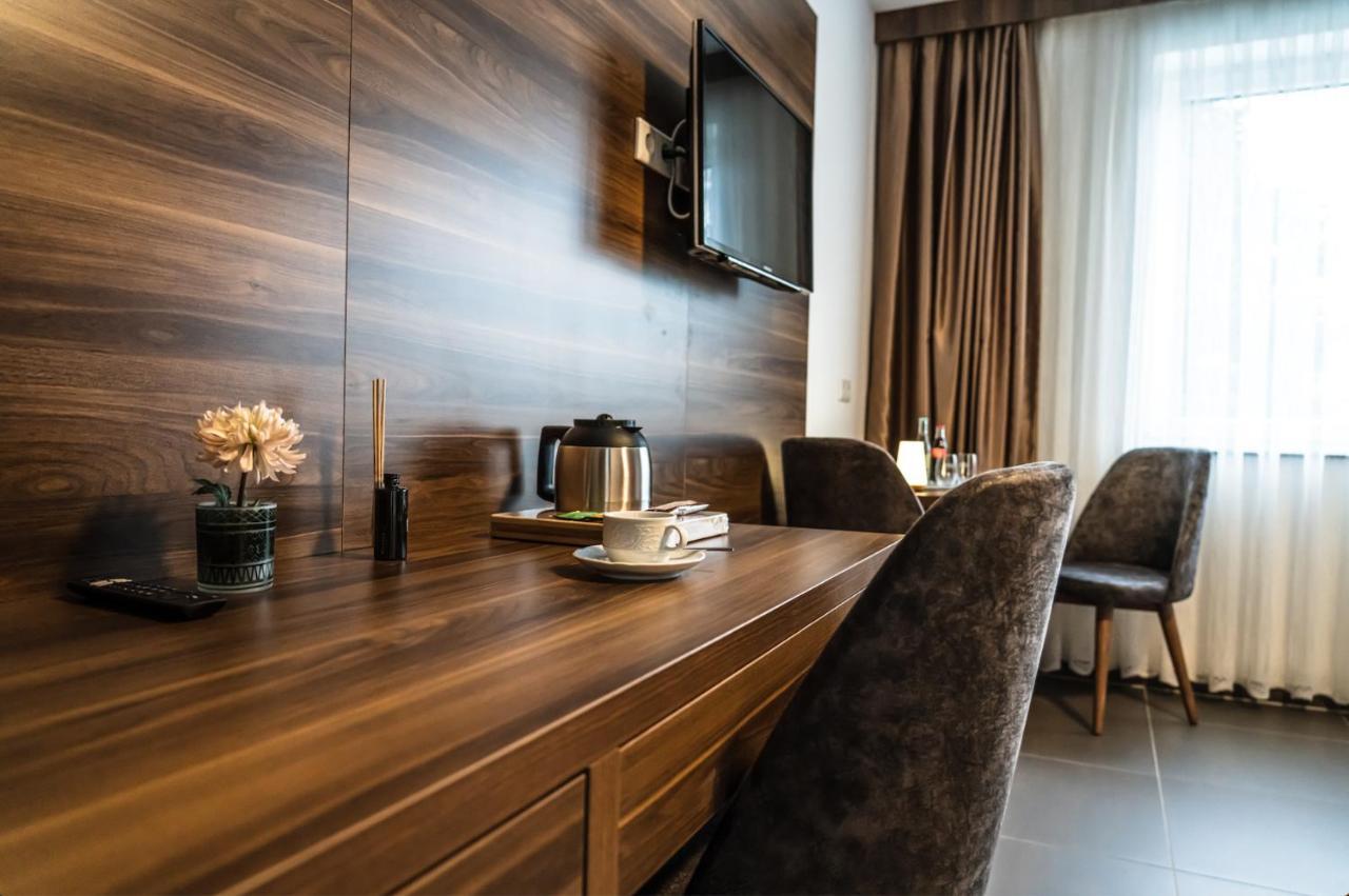 Sunset Hotel 3*