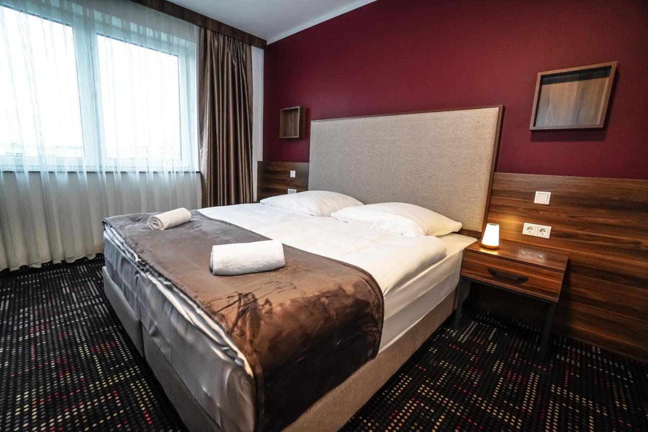 Hotel Sunset 3*